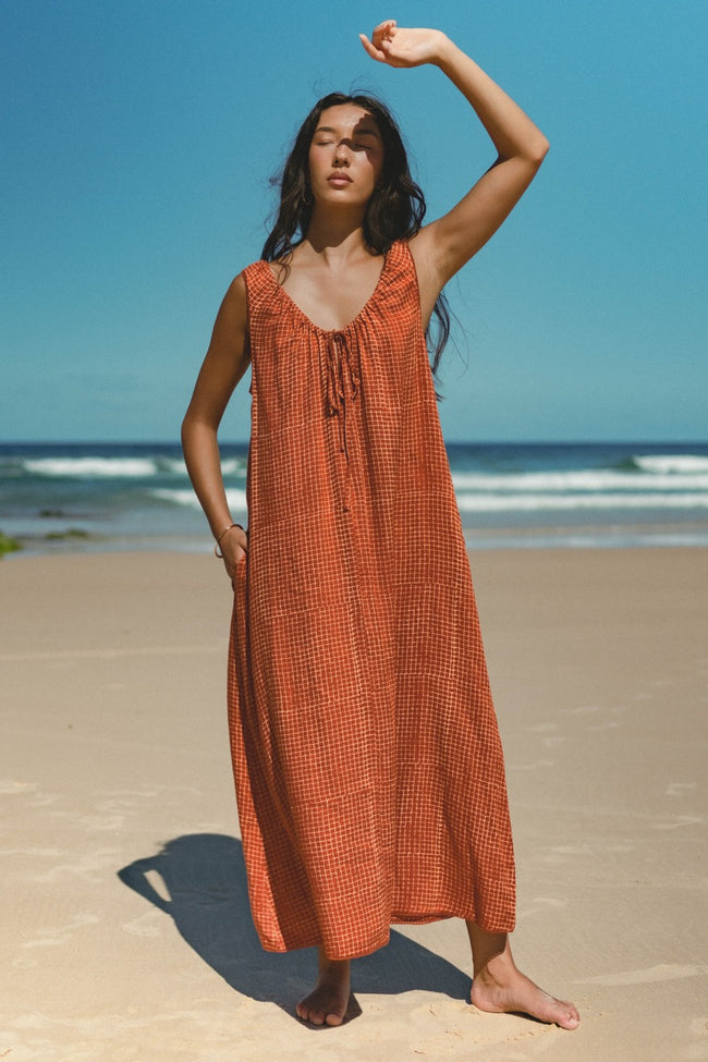 Ria Pants ~ Ruby Red